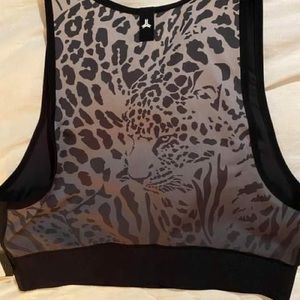 Ultra or women’s crop top panthera pattern